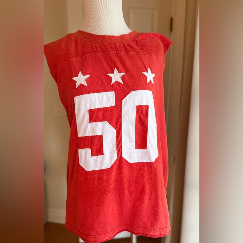 Medium Women’s BDG Urban Outfitters Hero Muscle Tank Top  Sleeveless Tee EUC